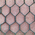 Good tensile strength hexagonal wire mesh netting